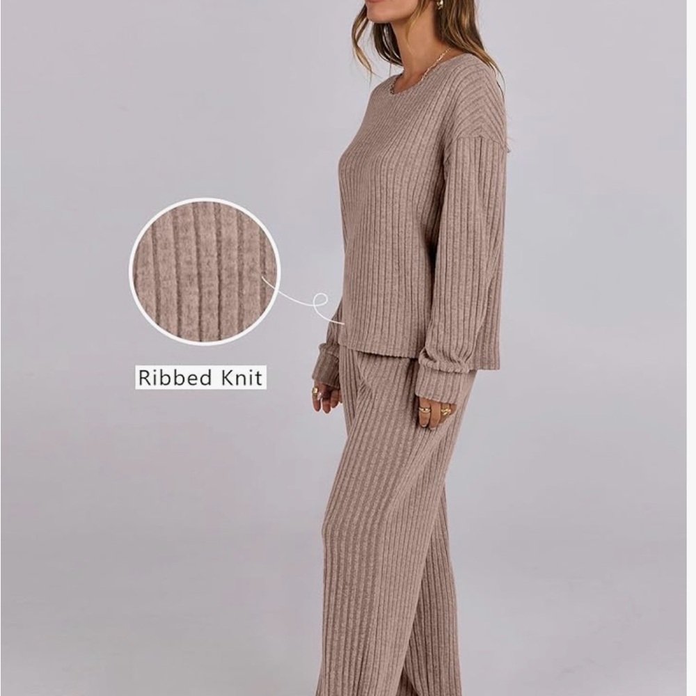 Elegant Taupe Ribbed Pajama Set - Picture 2 of 3